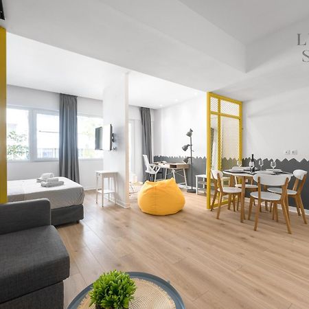 Nyma White Apartments, The Luxury Suites テッサロニキ エクステリア 写真