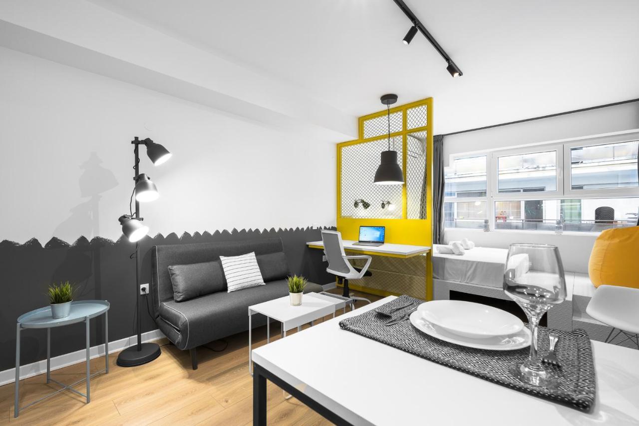 Nyma White Apartments, The Luxury Suites テッサロニキ エクステリア 写真