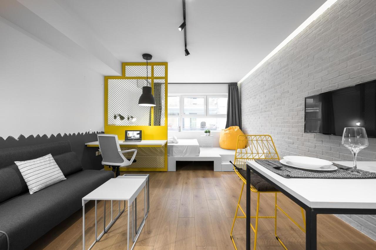 Nyma White Apartments, The Luxury Suites テッサロニキ エクステリア 写真