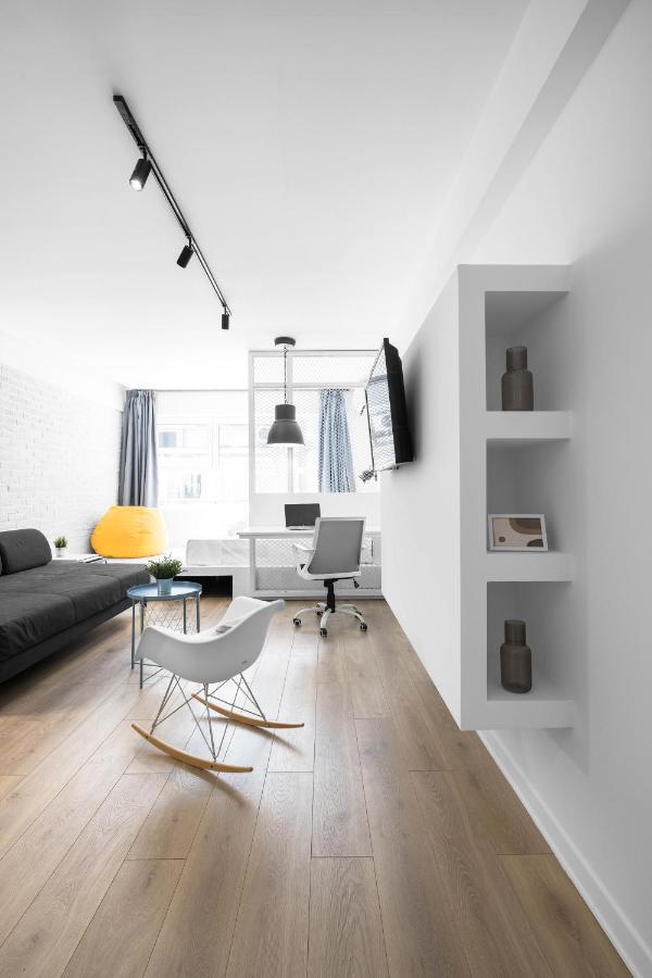 Nyma White Apartments, The Luxury Suites テッサロニキ エクステリア 写真