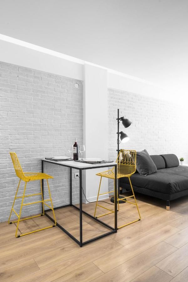 Nyma White Apartments, The Luxury Suites テッサロニキ エクステリア 写真